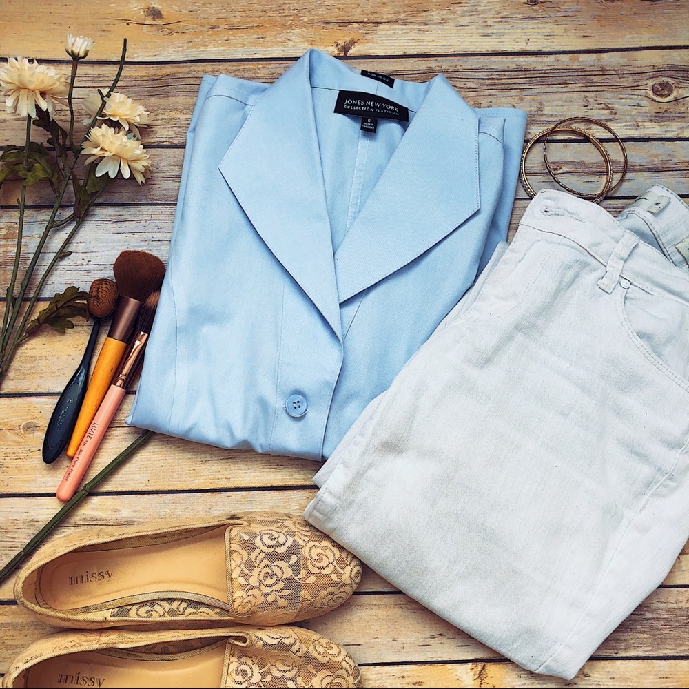 Jones New York Button Down top